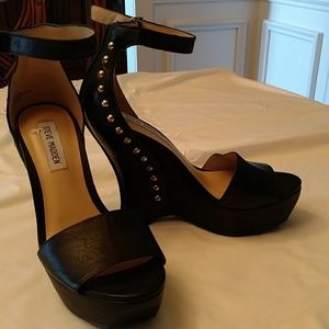 Steve Madden Skylur Heels